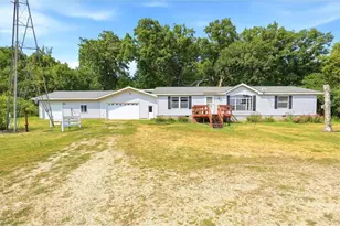 1041 220th Ave, New Richmond, WI 54017 - Photo 1