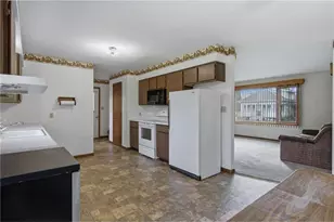 435 Main St, Boyceville, WI 54725 - Photo 7
