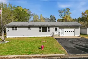 435 Main St, Boyceville, WI 54725 - Photo 33