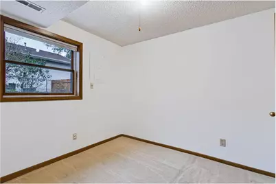 911 Grandview Drive, Hudson, WI 54016 - Photo 17