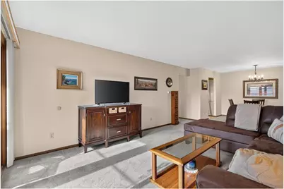 2690 Oxford Street #219, Roseville, MN 55113 - Photo 9
