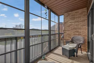 2690 Oxford Street, Roseville, MN 55113 - Photo 11