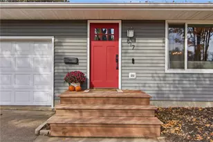 817 Sunset Ln, River Falls, WI 54022 - Photo 35