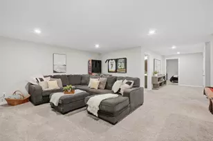 3129 Glasgow St, River Falls, WI 54022 - Photo 23