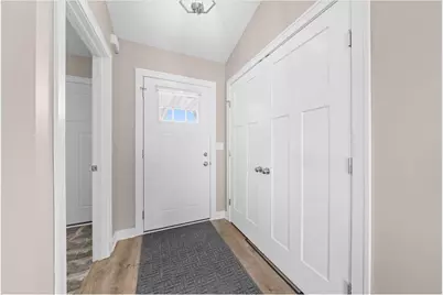 1718 109th Avenue, Hammond Township, WI 54015 - Photo 5