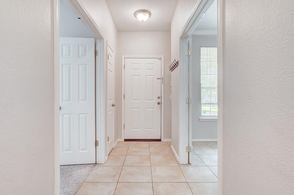 3130 Lomita Dr, Austin TX  78738-5355 exterior