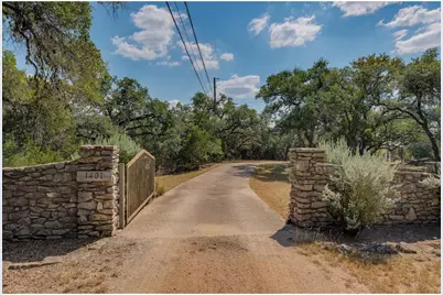 1401 Mount Sharp Rd, Wimberley, TX 78676 - Photo 1