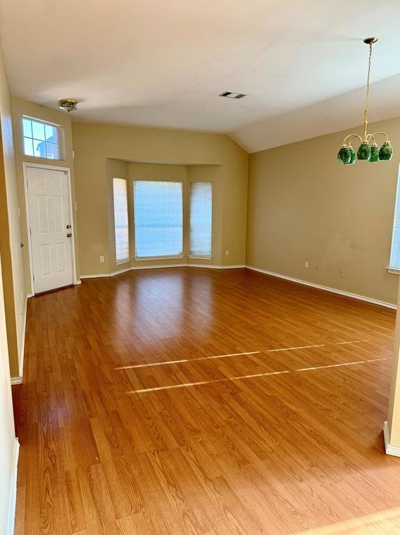 1606 White Oak Loop, Round Rock TX  78681-2110 exterior