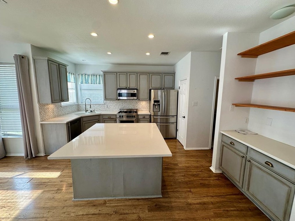7017 Dagon Dr, Austin TX  78754-5762 exterior