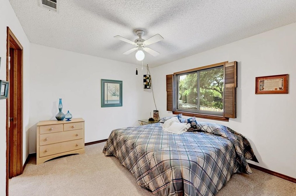 104 Timpanagos Dr, Austin TX 78734-4557 exterior