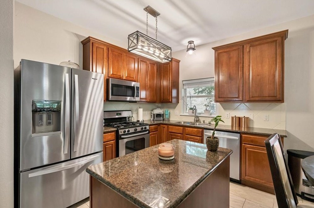 20848 Silverbell Ln, Pflugerville TX  78660-7759 exterior