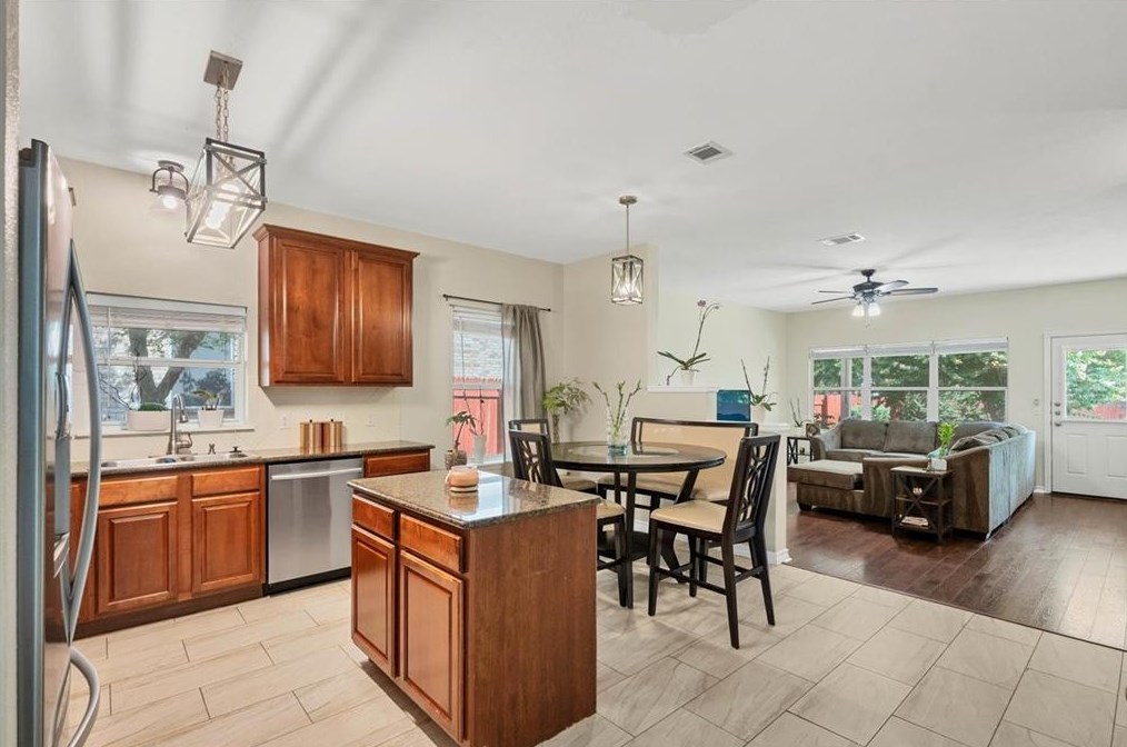 20848 Silverbell Ln, Pflugerville TX  78660-7759 exterior