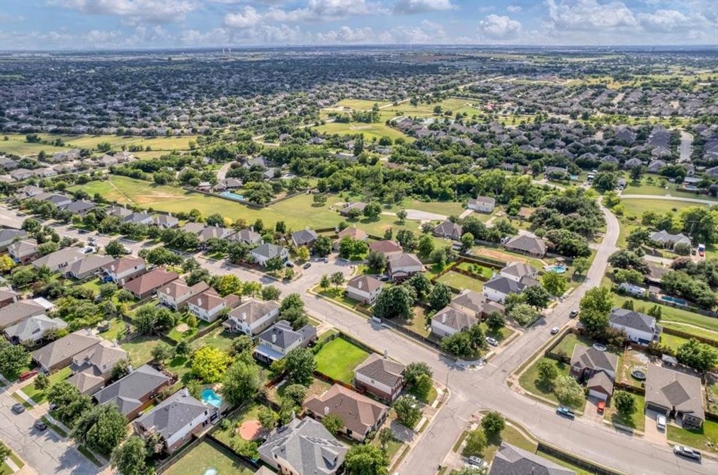 20848 Silverbell Ln, Pflugerville TX  78660-7759 exterior