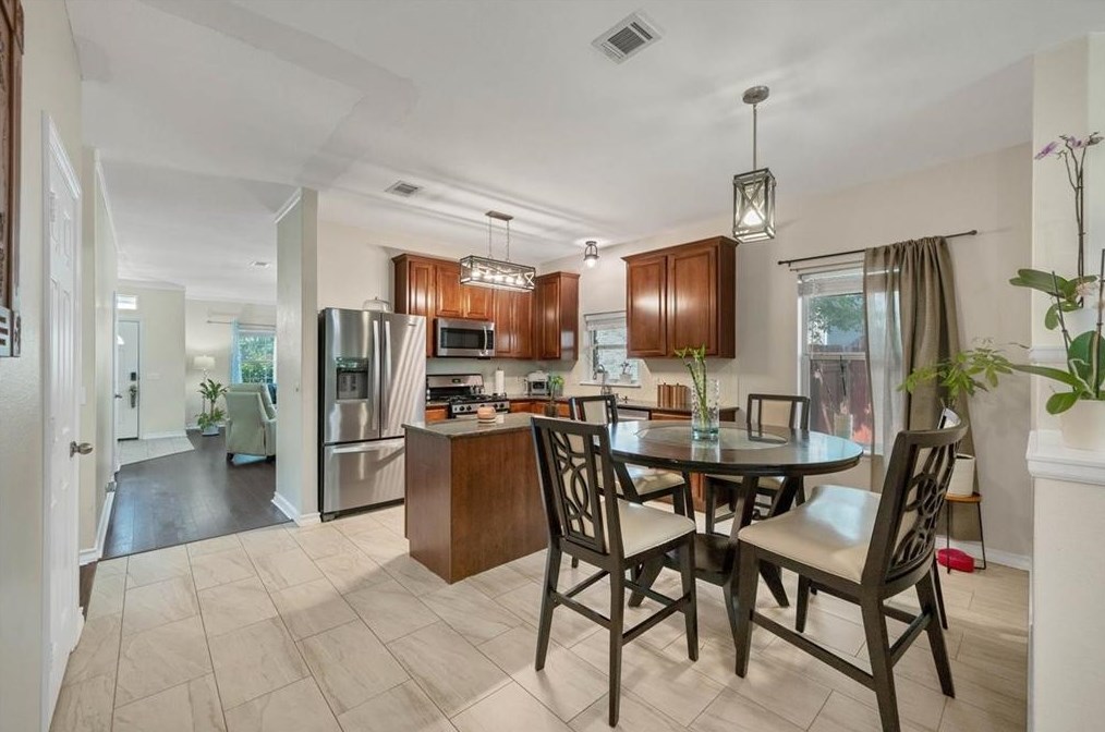 20848 Silverbell Ln, Pflugerville TX  78660-7759 exterior