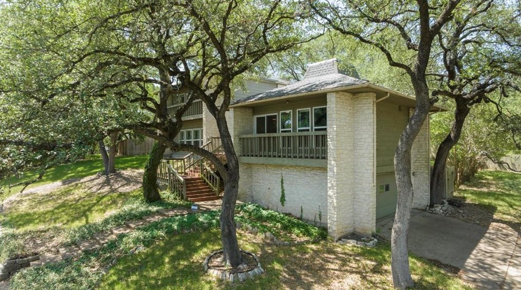 3019 Honey Tree Ln, Austin TX  78746-6721 exterior