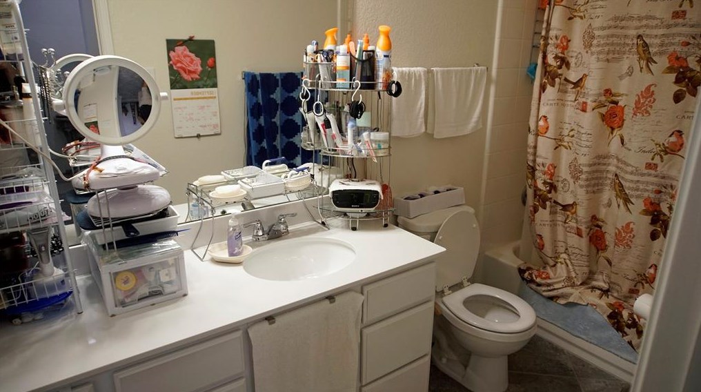 503 Yosemite Trl, Taylor TX 76574-7028 exterior