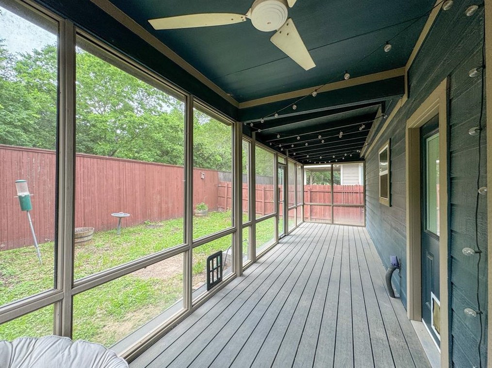 9112 Beechnut Dr, Austin TX  78748-2252 exterior