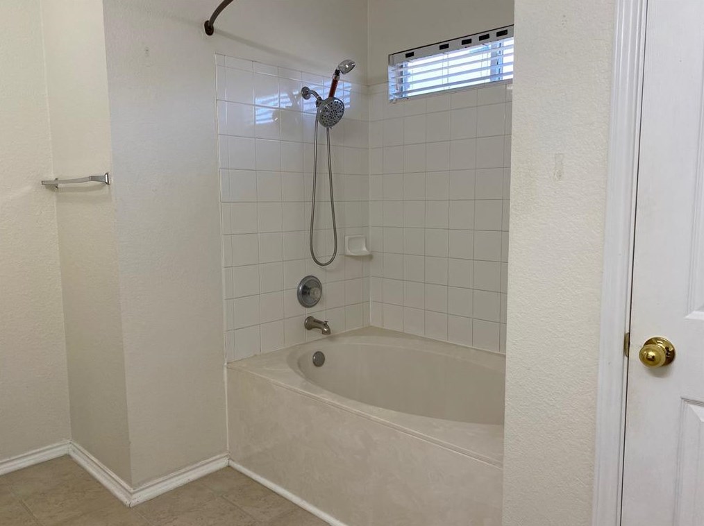 120 Altamont St, Monadale, TX 78634