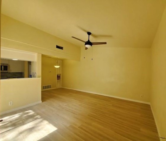 5906 Emerald Forest Dr, Austin TX  78745-2921 exterior