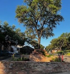 1741 Spyglass Dr, Austin TX  78746-7912 exterior