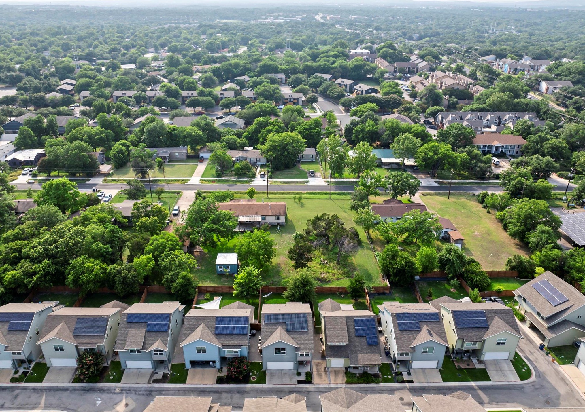 5616 1st St, Austin TX  78745 exterior