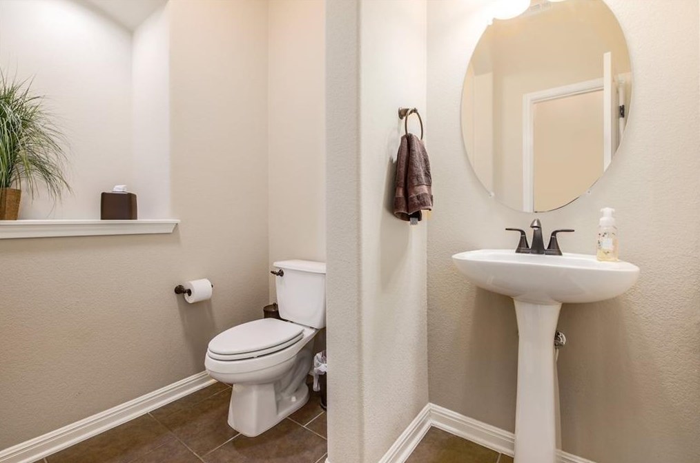 700 Rosemount Dr, Round Rock TX 78665-7904 exterior