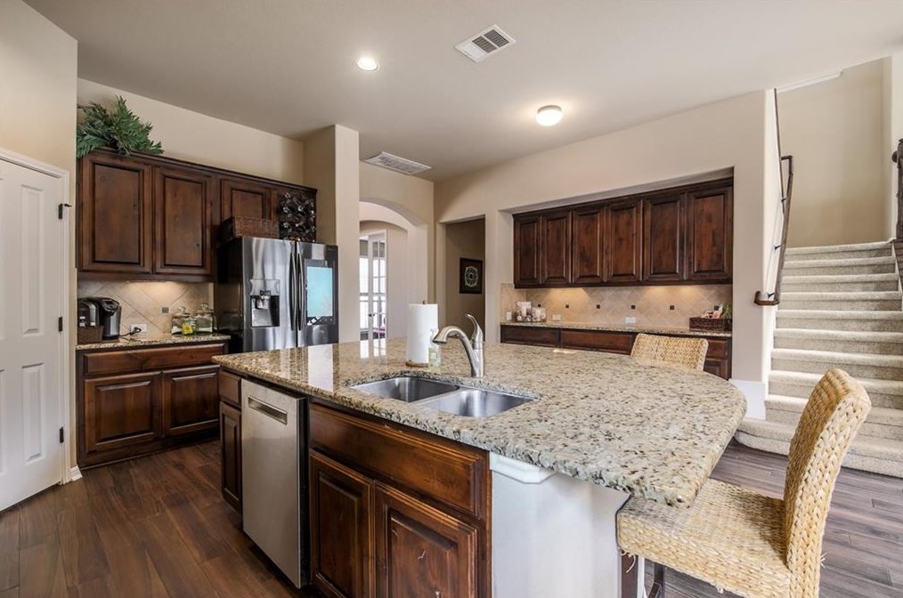 700 Rosemount Dr, Round Rock TX 78665-7904 exterior