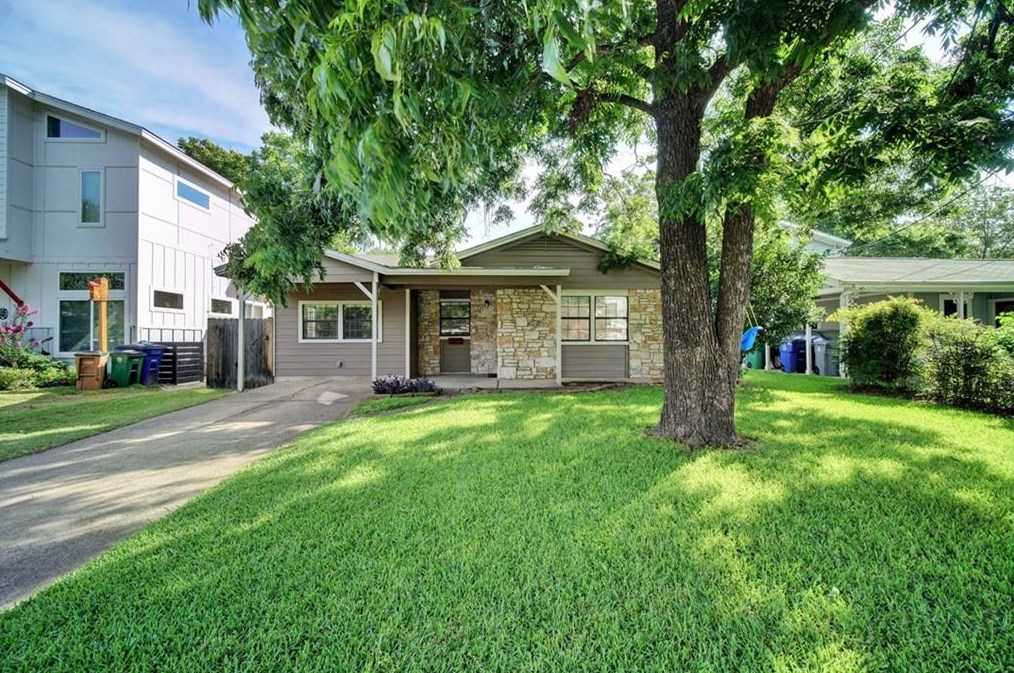 1804 Piedmont Ave, Austin TX  78757-2237 exterior