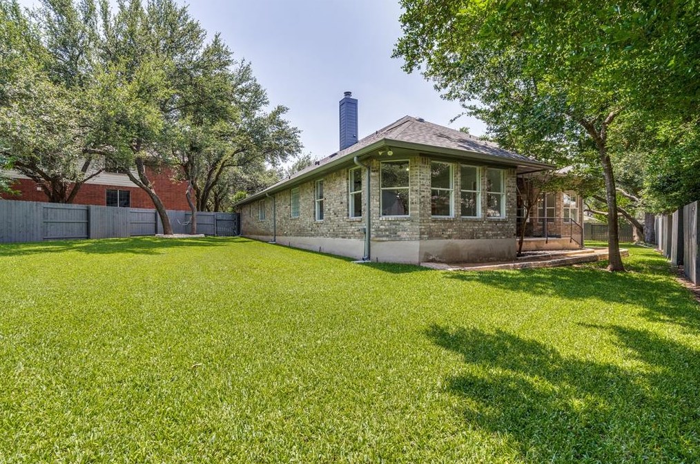 408 Warm Moon Cv, Austin TX 78717-5477 exterior