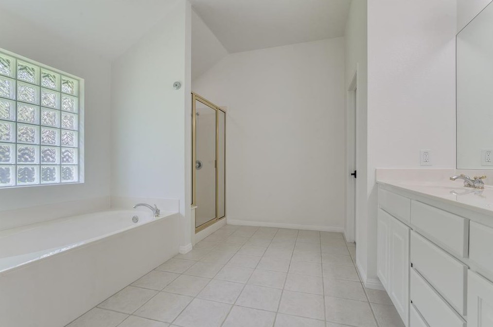 408 Warm Moon Cv, Austin TX 78717-5477 exterior