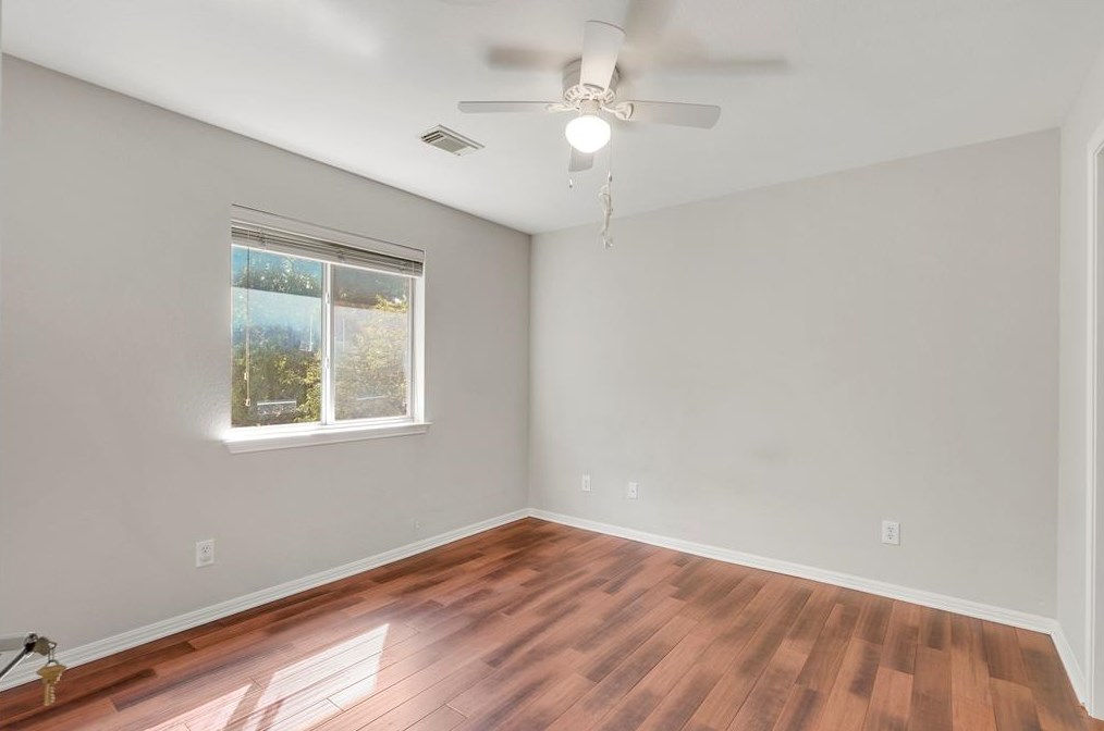 2009 Rodeo Dr, Austin TX  78727-3412 exterior