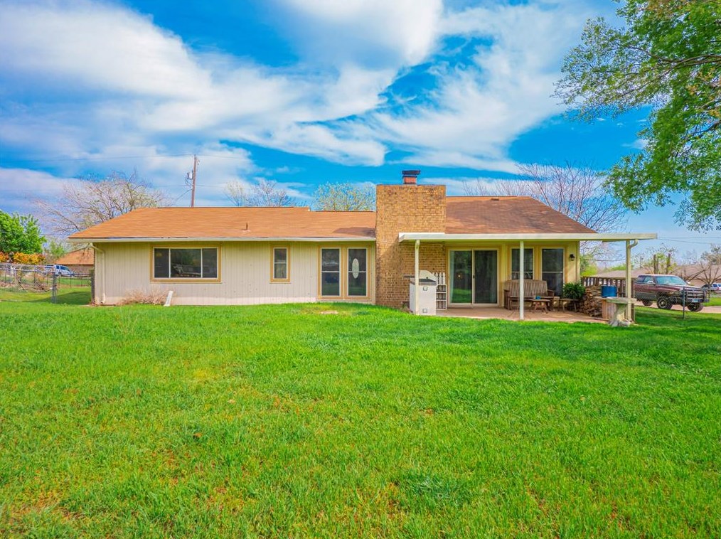 15308 Spg Hl Ln, Pflugerville TX 78660-3339 exterior