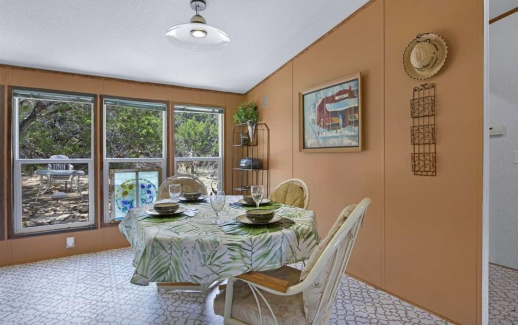1502 Cyn Trce, New Braunfels TX  78133-2145 exterior