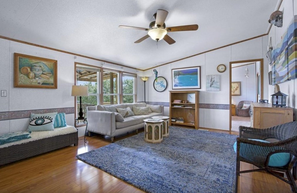 1502 Cyn Trce, New Braunfels TX  78133-2145 exterior