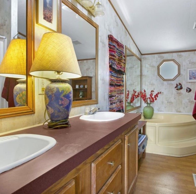 1502 Cyn Trce, New Braunfels TX  78133-2145 exterior