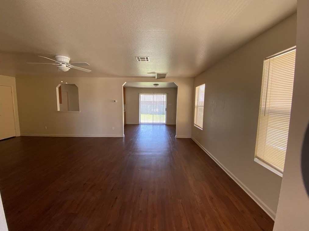 17813 Majestic Elm Ln, Webberville TX  78621-5959 exterior
