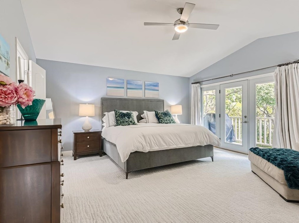 5809 Sandalwood Holw, Austin TX exterior