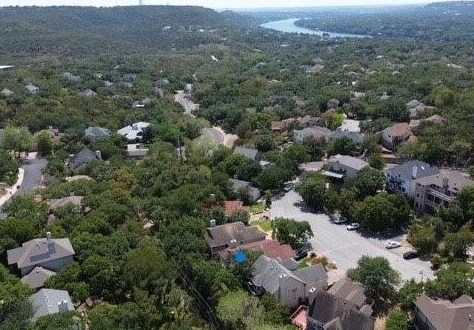 5809 Sandalwood Holw, Austin TX exterior