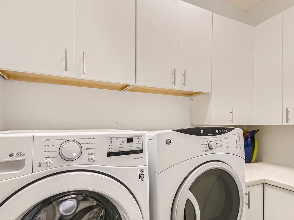 5809 Sandalwood Holw, Austin TX exterior