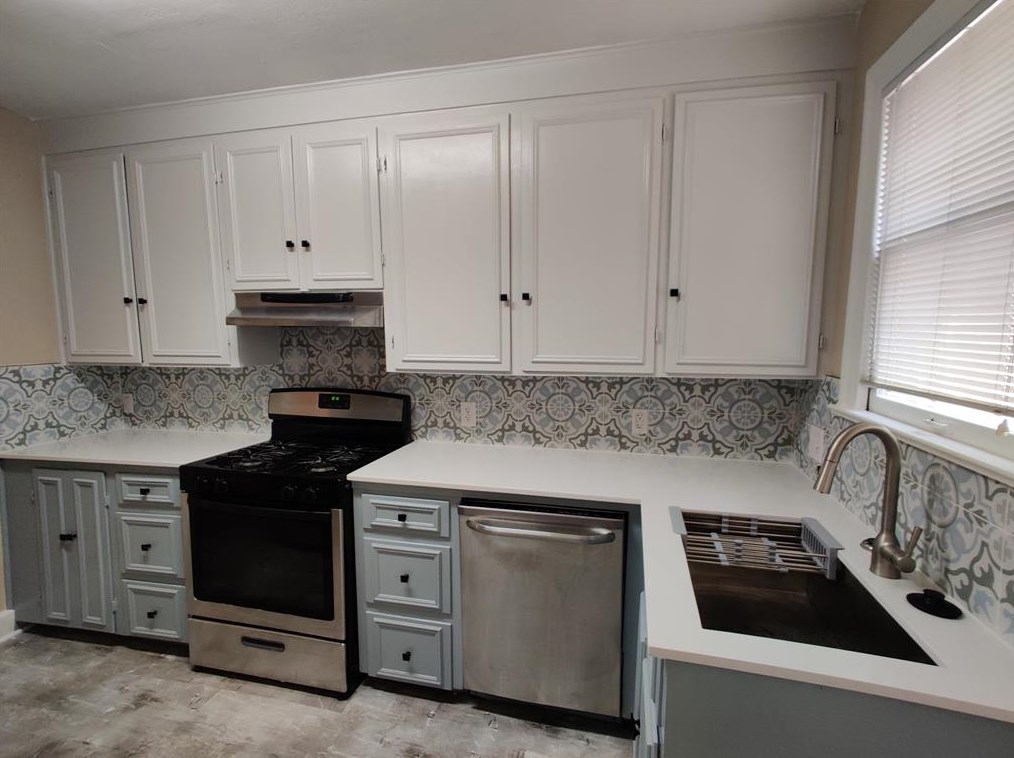 1300 Lorrain St, Austin TX  78703-4021 exterior