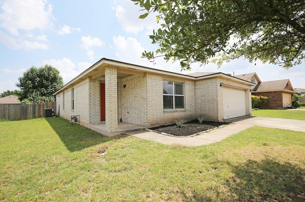 306 Mccarthur Dr, Leander TX  78641-2079 exterior