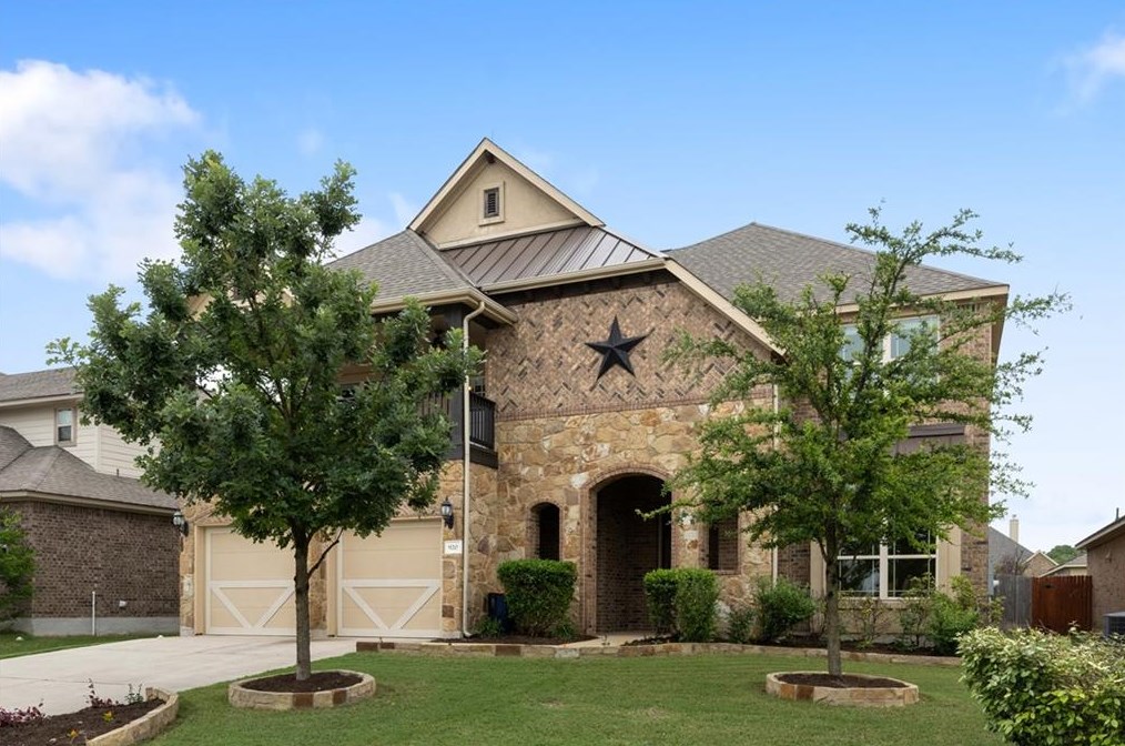 920 Tabernash Dr, Leander TX  78641-4419 exterior