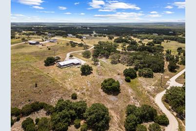 820 Blackbuck Ridge Dr, Lampasas, TX 76550 - Photo 1