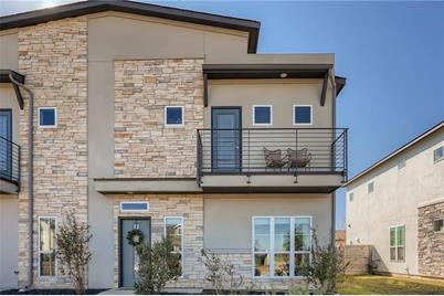 5713 Charles Merle Dr #B - Photo 1