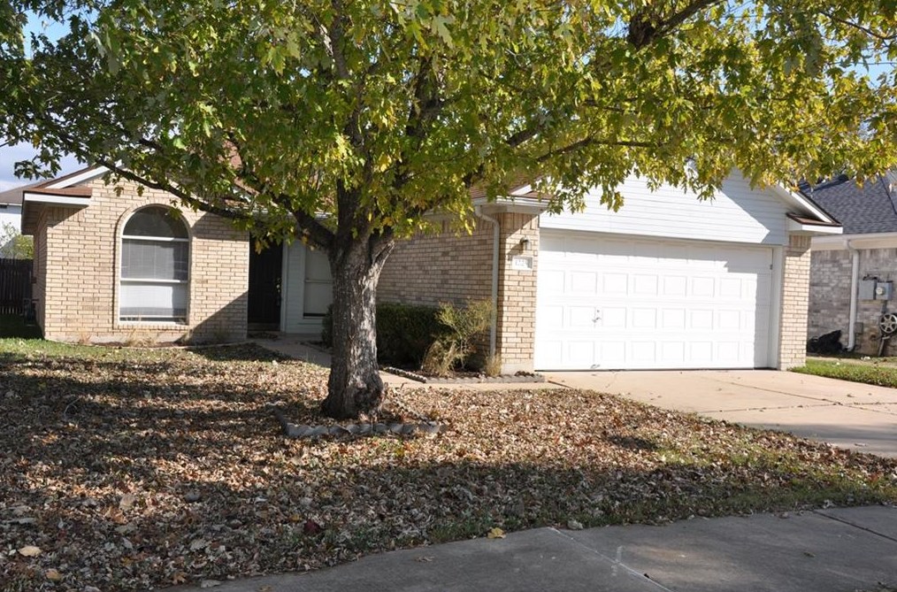 1225 Laurelleaf Dr, Pflugerville TX  78660-2254 exterior