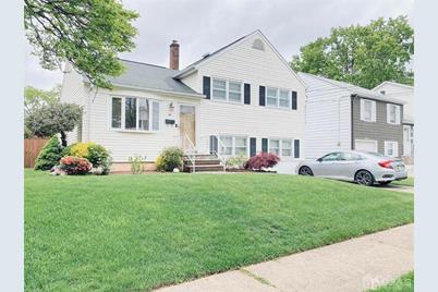 27 Fillmore Avenue, Carteret, NJ 07008 - Photo 1