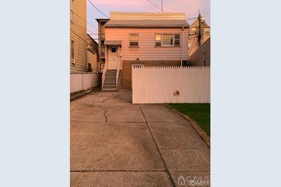 300 Maple Street, Kearny, NJ 07032 - Photo 1