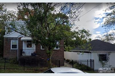 12 Liberty Street, Fords, NJ 08863 - Photo 1