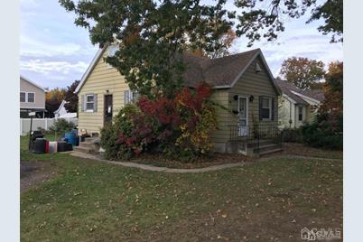 2 Anne Street, South River, NJ 08882 - Photo 1