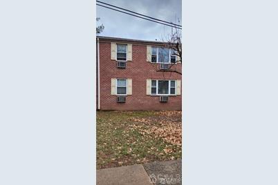 15 York Drive #1-B, Edison, NJ 08817 - Photo 1
